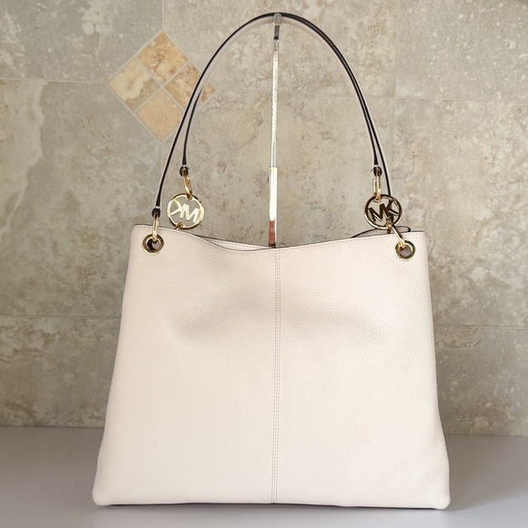 Michael Kors Christina LG Shoulder Bag Light Cream main image 12